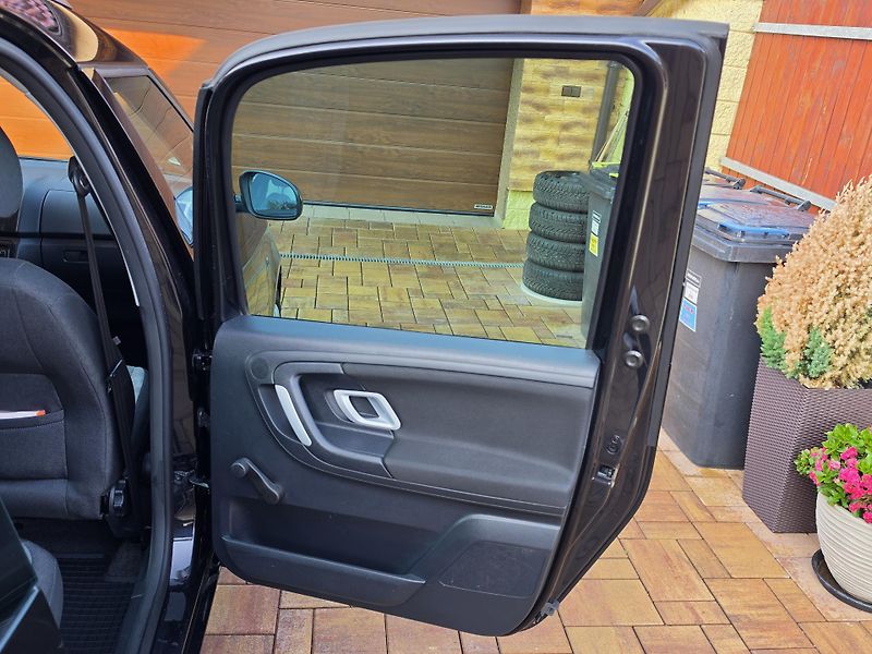 Škoda Roomster (2008) 1.4i 16V STYLE*REZERVACE* - fotka 29 z 46