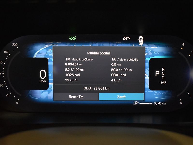Volvo XC90 2,0 B5 AWD PLUS - fotka 26 z 26