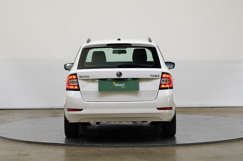 Škoda Fabia - fotka 6 z 22