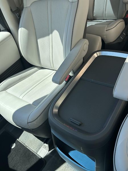 Hyundai Staria (2022) - fotka 36 z 48