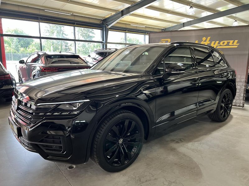 Volkswagen Touareg (2024) 3.0 TDI 210kW R-LINE EXCLUSIVE - fotka 4 z 56
