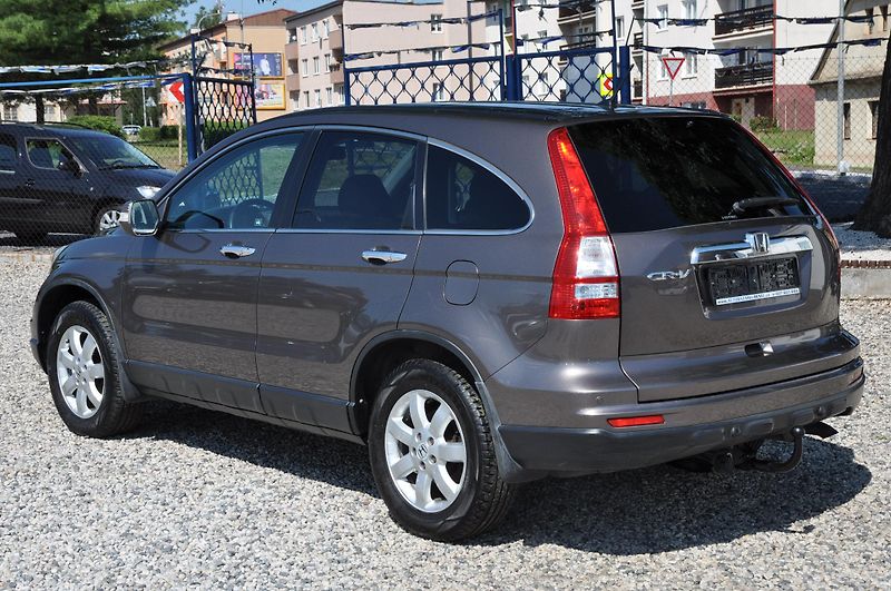 Honda CR-V 2.2i-DTEC 110kW 4WD Automat - fotka 4 z 19