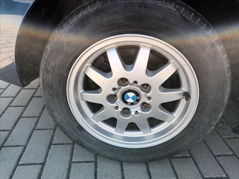 BMW Řada 3 1,8 316i,85kw,DIGIKLIMA, - fotka 24 z 29