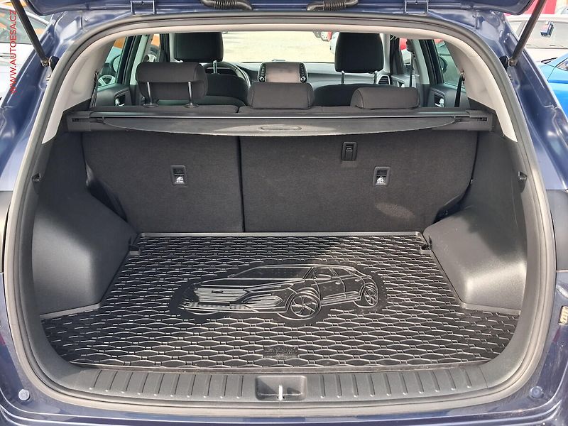 Hyundai Tucson (2020) 1.6CRDi, 2.maj,ČR, AT, LED - fotka 7 z 23