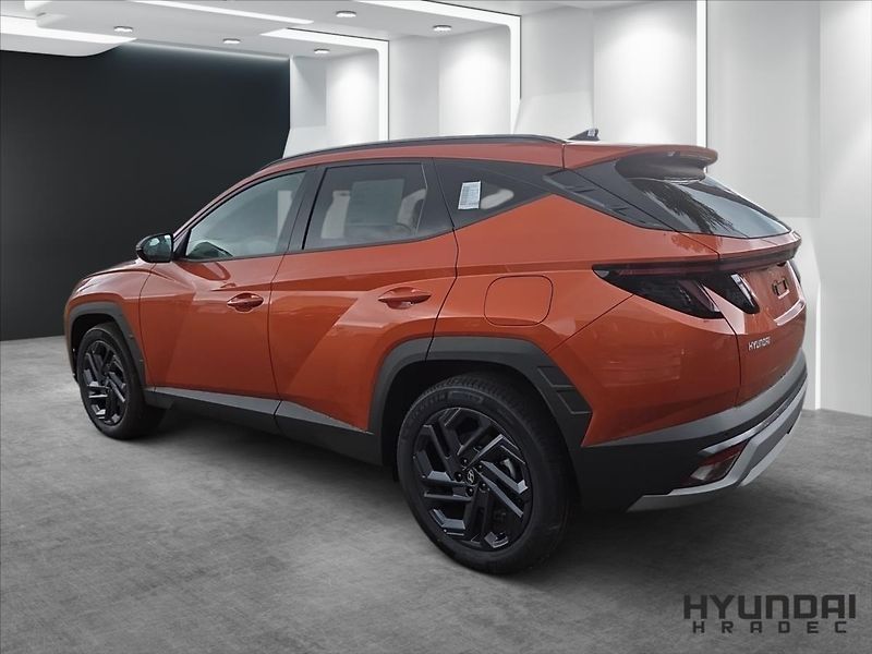 Hyundai Tucson 1,6  oranžová 1,6 TGDI Go Czec - fotka 4 z 12