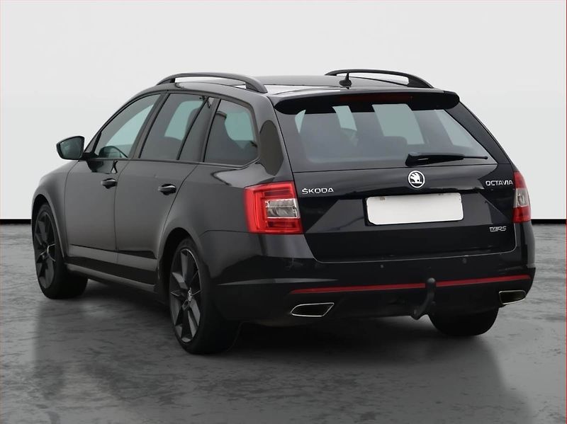 Škoda Octavia (2015) RS 2.0 TSI, Automat - fotka 4 z 22