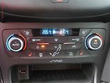 Ford Focus (2014) 1.6 TDCi, ČR, AC, TZ, park - náhled 14