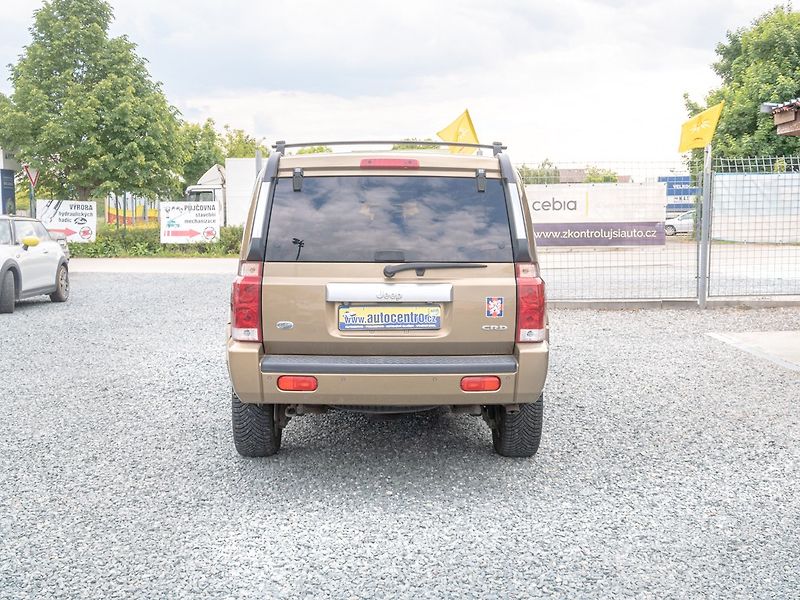 Jeep Commander (2007) ČR 3.0CRD 160KW – 7sedadel - fotka 6 z 62