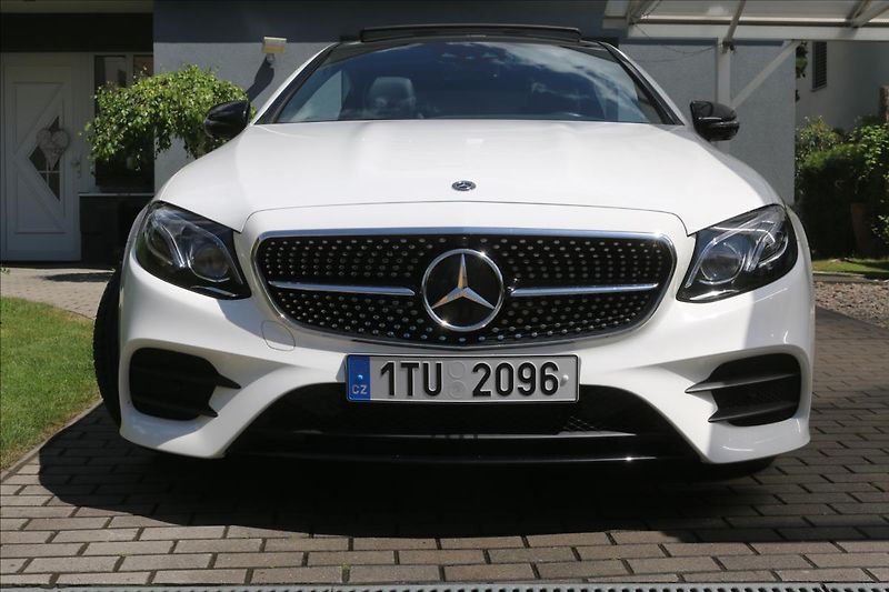 Mercedes-Benz Třídy E 4 MATIC,ČR,DPH,59TKM - fotka 2 z 38