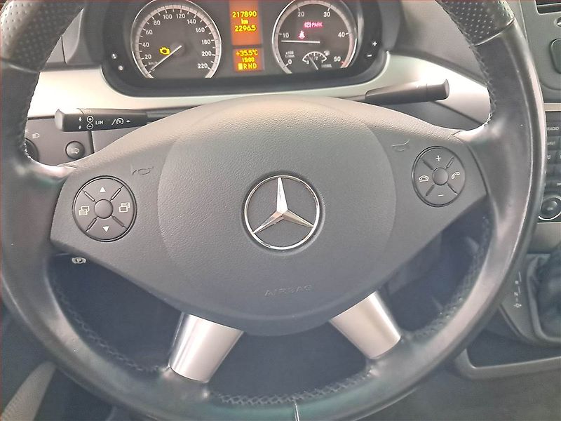 Mercedes-Benz Viano (2013) Trend 2.2 CDI, ČR, DPH - fotka 17 z 21