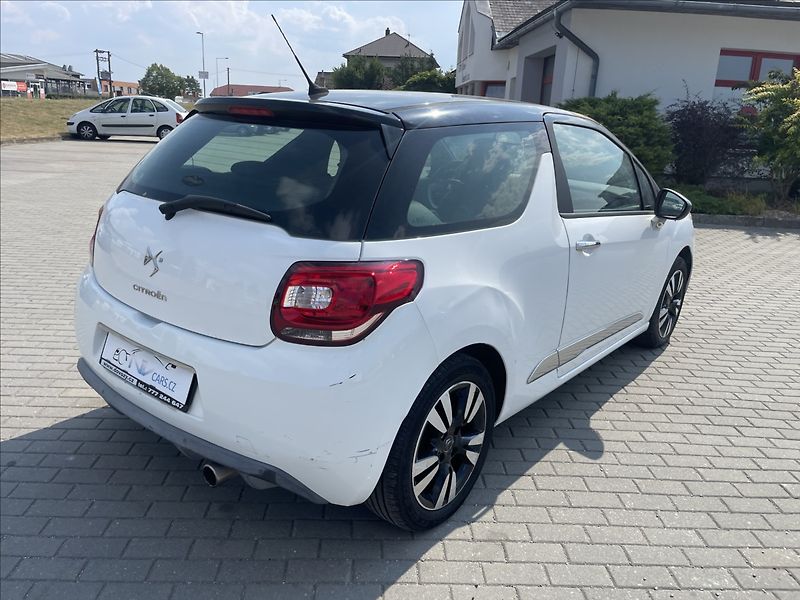 Citroën DS3 1,4 i 70kw Klimatronic ESP, Te - fotka 31 z 33