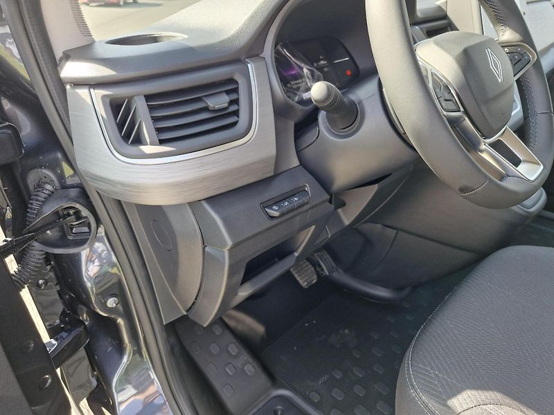 Renault Trafic (2026) L2 Spaceclass 150k EAG9  - fotka 18 z 25