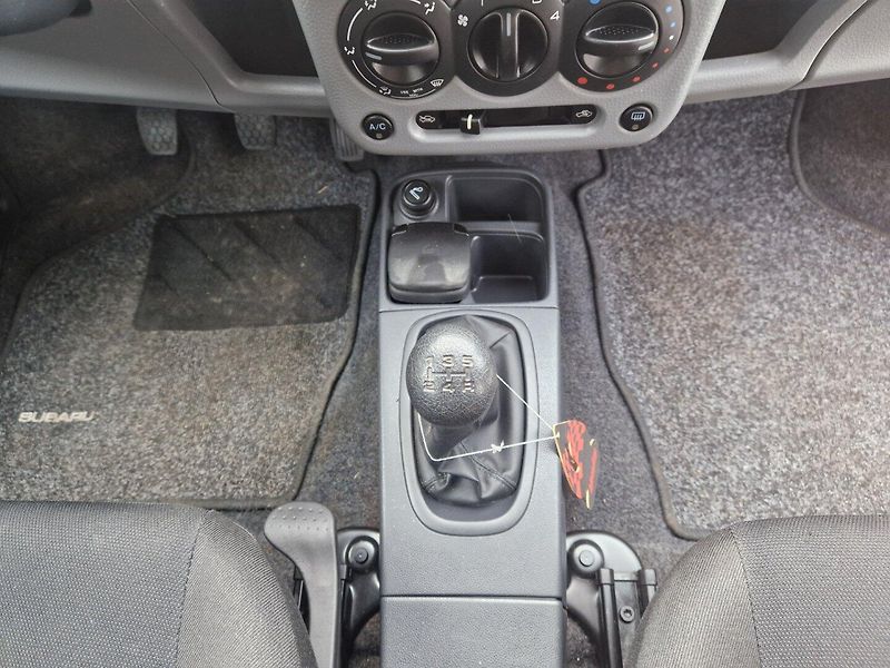 Subaru Justy (2008) 1,3 i 69 KW 4x4 - fotka 20 z 26