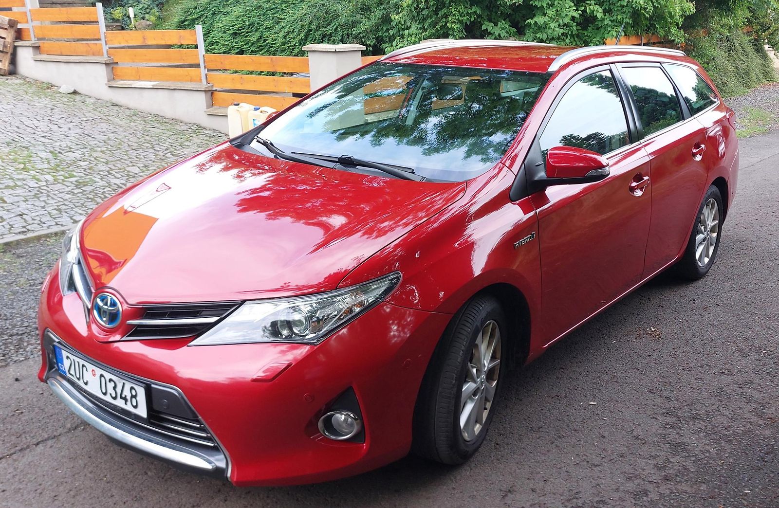 Toyota Auris Hybrid, Automat, Serv. knizka