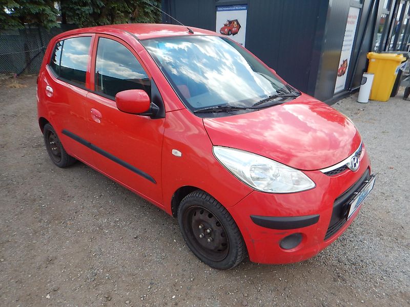 Hyundai i10 1.1, ČR, 1. MAJ. - fotka 4 z 23