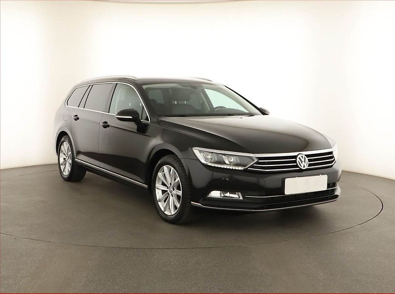Volkswagen Passat (2015) 2.0 TDI, 4X4, Kůže, Navi - fotografie inzerátu