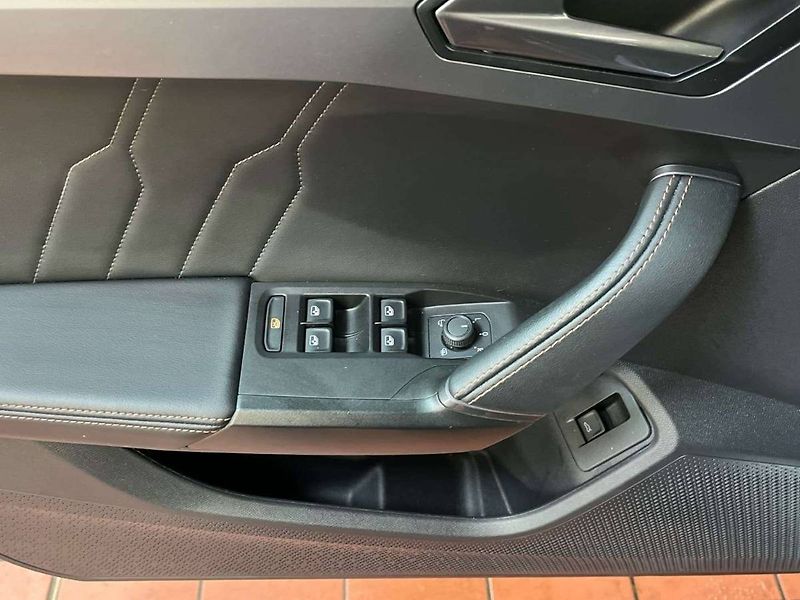Cupra Formentor (2024) 1.5 TSI 110 kW DSG - fotka 15 z 20