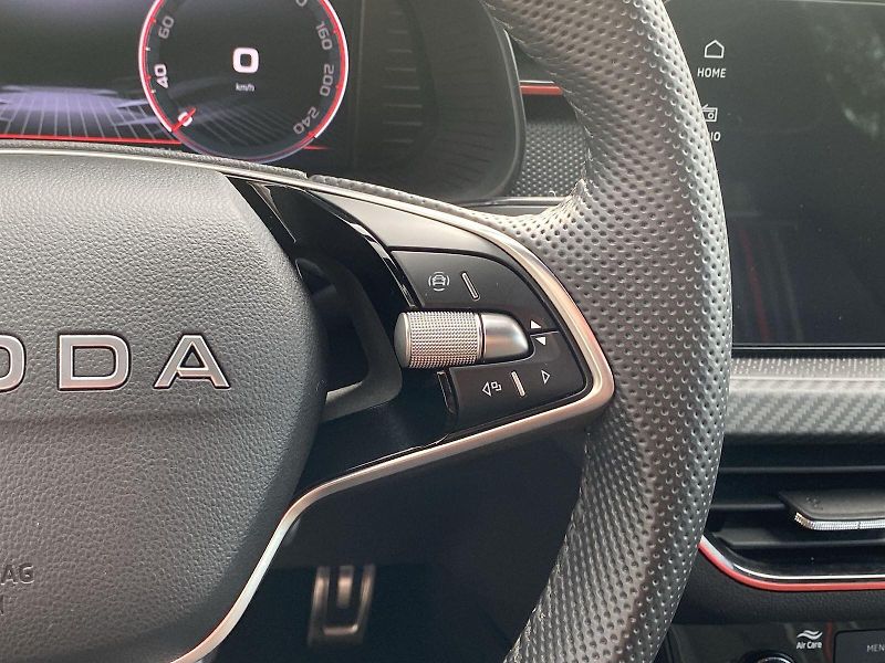 Škoda Scala (2025) 1.0 TSI Monte Carlo - fotka 19 z 33