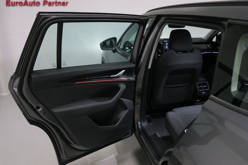 Škoda Kodiaq (2024) SELECTION 142kW 4X4 7M Nez.To. - fotka 41 z 50