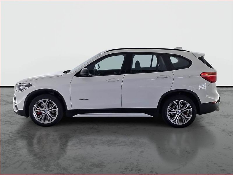 BMW X1 (2017) M Sport xDrive20d, 4X4 - fotka 3 z 20