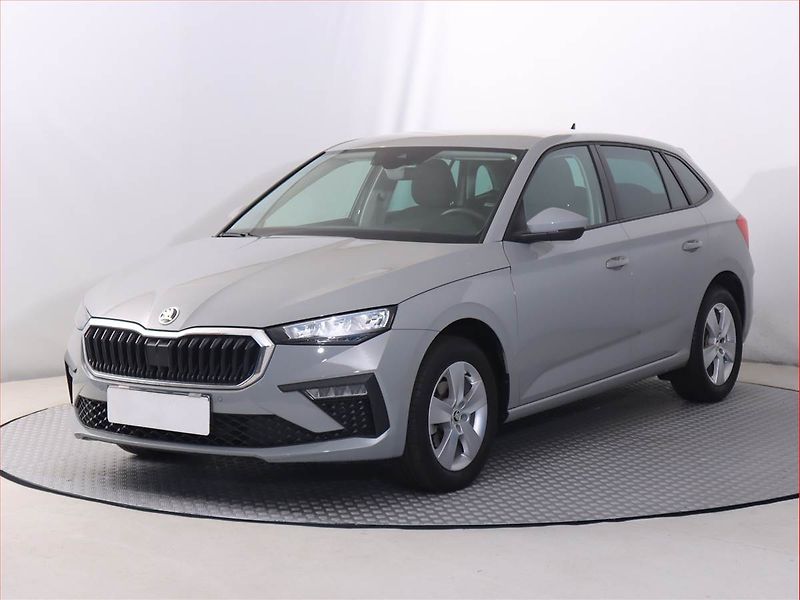 Škoda Scala (2024) 1.0 TSI - fotka 2 z 19