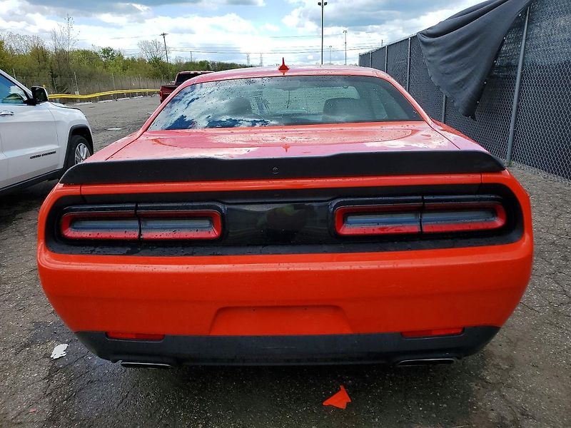 Dodge Challenger (2016) R - fotka 6 z 11