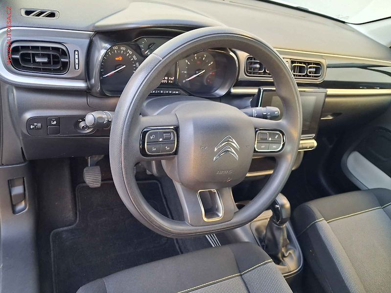Citroën C3 (2018) 1.2 PT Graphic, AC, tempo - fotka 12 z 19