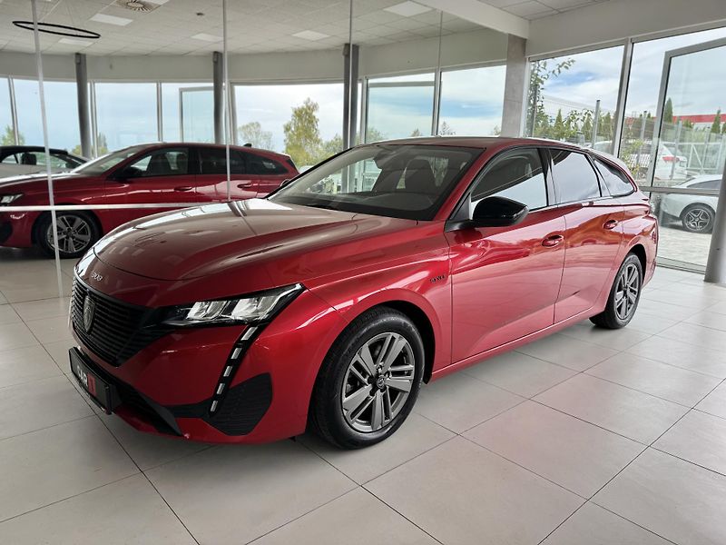 Peugeot 308 1,2PT 130*AT8*STYLE*Distronic - fotka 2 z 33
