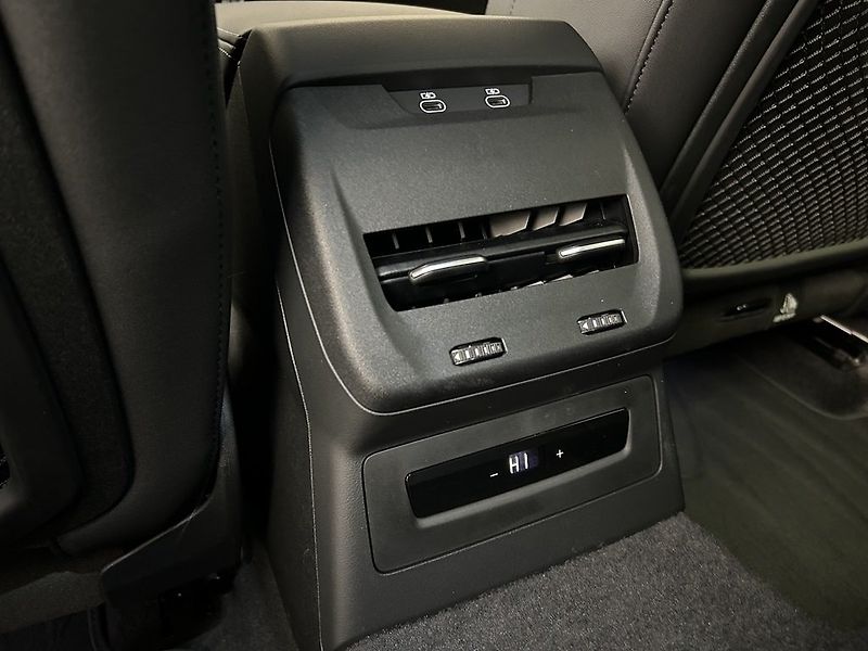 Audi A5 TDI q S-Line Tech+ NezT 360 Ta - fotka 9 z 21
