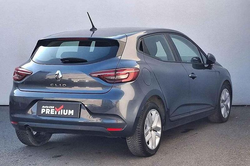 Renault Clio 1.6 E-Tech Hybrid.