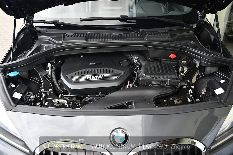 BMW Řada 2 218d GT TAŽNÉ ČR 7MÍST 1M - fotka 52 z 55