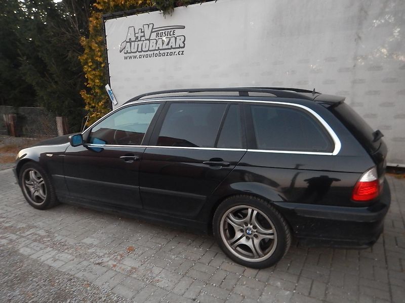 BMW Řada 3 3.0 D135 kw automat - fotka 3 z 8