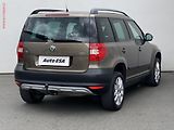 Škoda Yeti (2013) 1.4 TSi, Ambition, TZ, park - náhled 3