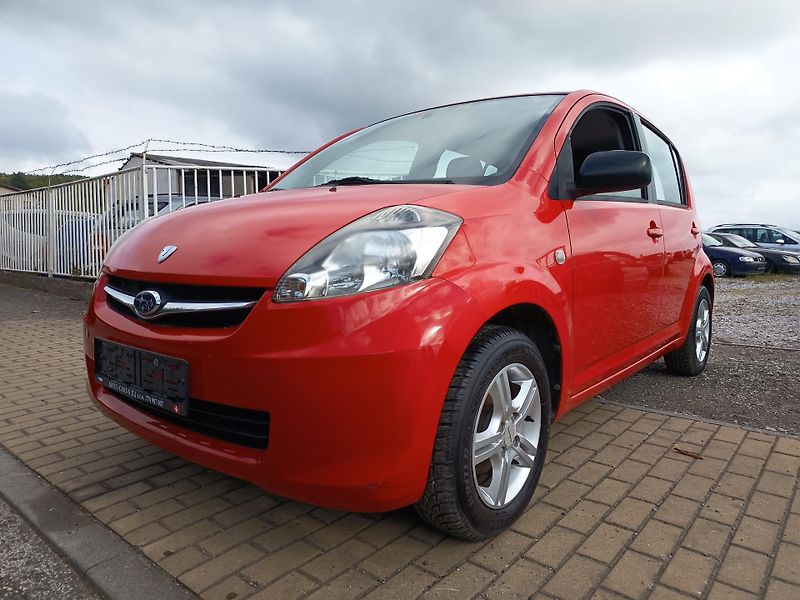 Subaru Justy (2009) 1.0 51kw - fotka 9 z 44