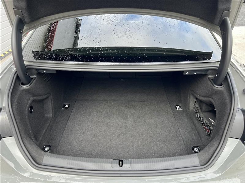 Audi S5 3,0 TDi QUATTRO / LED / MASÁŽE - fotka 14 z 49