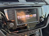 Volkswagen Touran 1.4 TSI PANO ALCANTARA MASÁŽ - náhled 21