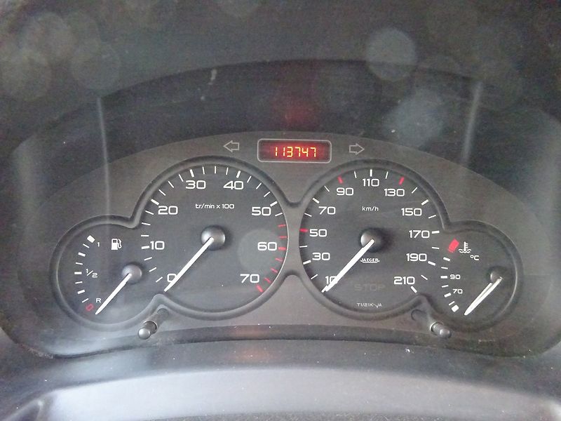 Peugeot Partner 'Ranch' 1,4 i 55kW BEZ KOROZE - fotka 13 z 29