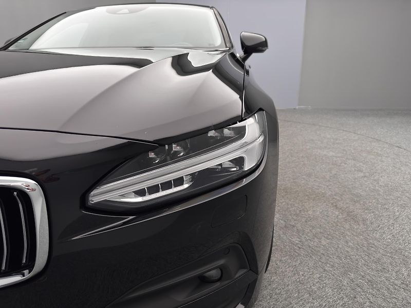 Volvo S90 B5 AWD MOMENTUM PRO  - fotka 19 z 45