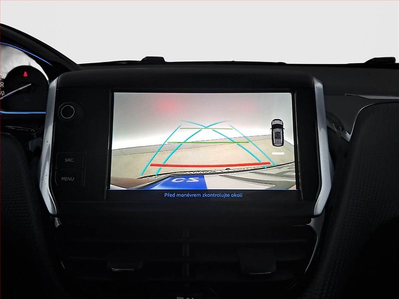 Peugeot 2008 (2018) Allure 1.2 PureTech, Automat - fotka 17 z 20