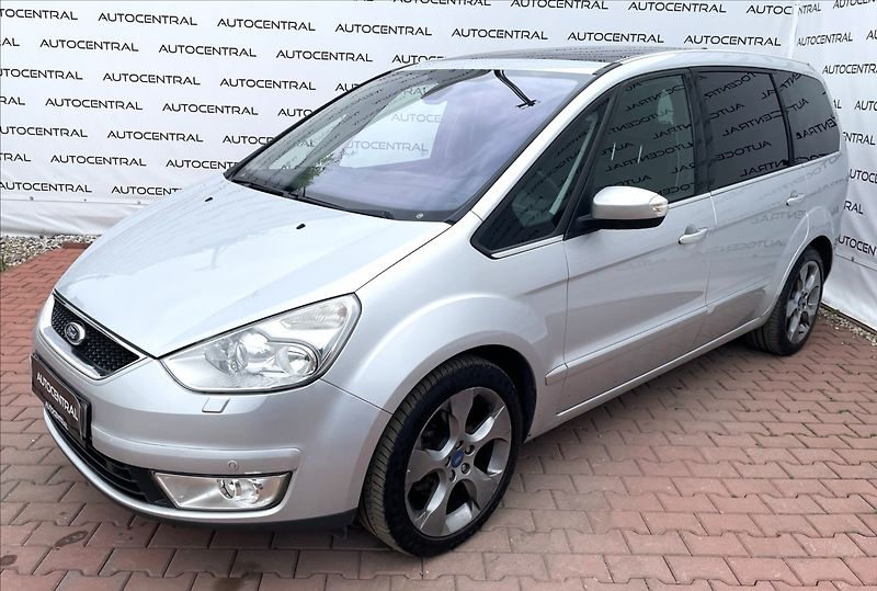 Ford Galaxy 2,0 TDCi,103kW,Titanium - fotka 3 z 27