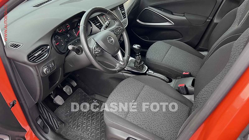 Opel Crossland X (2021) 1.2T, 1.maj,ČR, AC, tempo - fotka 3 z 4