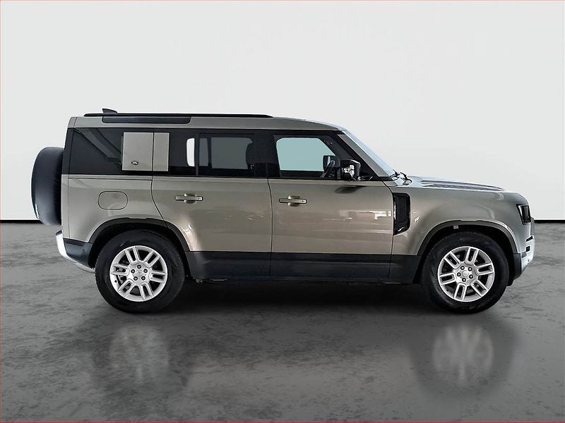 Land Rover Defender (2024) D200 AWD - fotka 6 z 20