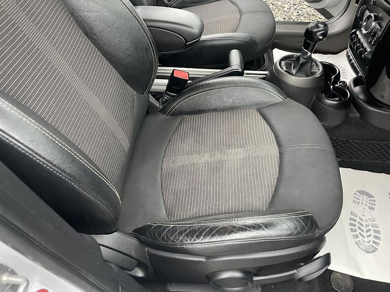 Mini Countryman 2.0SD 110PS COOPER D AUTOMAT!! - fotka 157 z 192