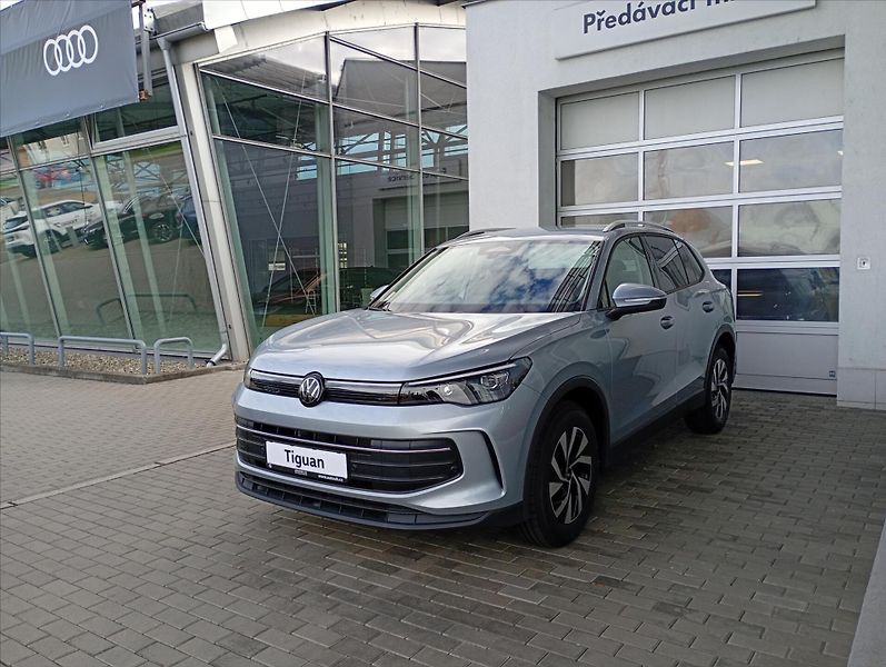 Volkswagen Tiguan (2026) 1,5 eTSI 96 mHEV  People - fotografie inzerátu