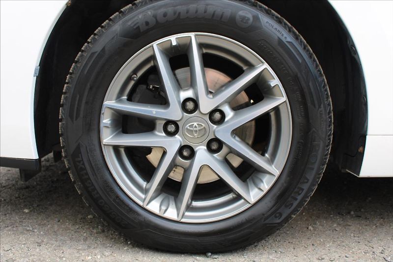 Toyota Verso 1,8 VVT-i  NOVÉ V ČR,1.MAJITEL - fotka 25 z 29