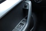 Škoda Octavia (2014) 1.6 TDI, Serv.kniha, Tempomat - náhled 18