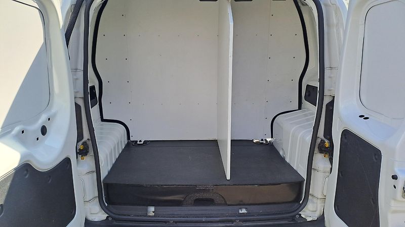 Fiat Fiorino 1.4i CNG - fotka 11 z 19
