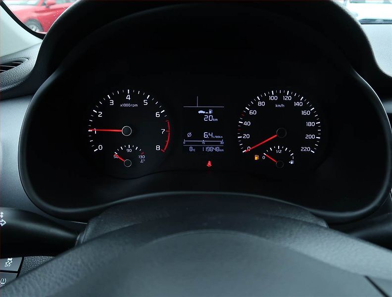 Kia Stonic (2018) 1.25 CVVT, ČR,1.maj - fotka 11 z 18