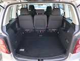 Volkswagen Touran (2007) 1.6, LPG, Tempomat - náhled 13