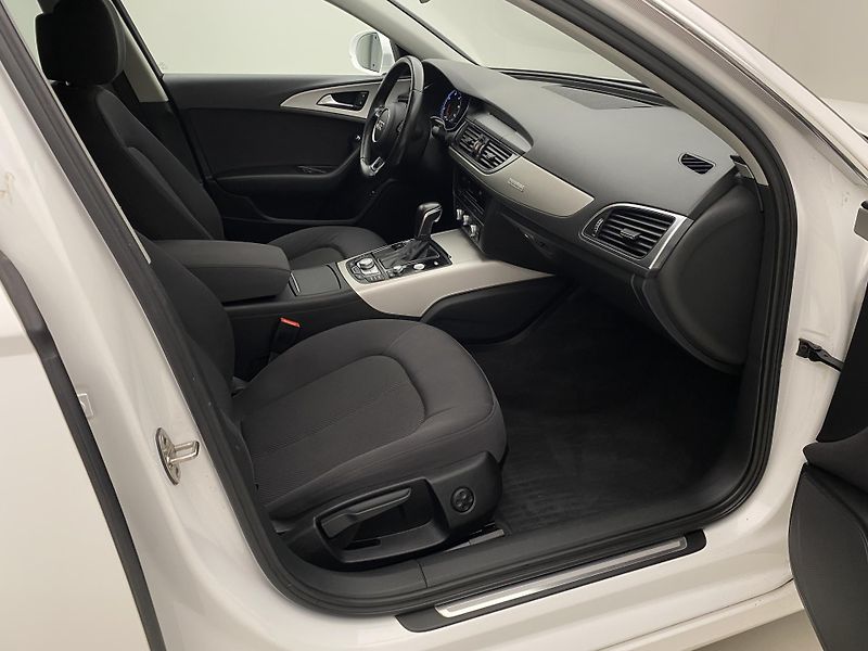 Audi A6 3.0TDI QUATTRO AUT CZ - fotka 24 z 47